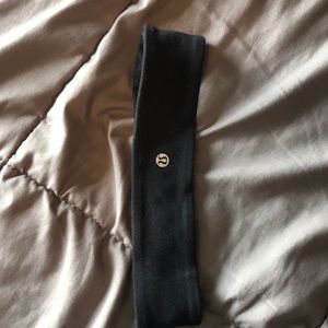 Lululemon Headband.
